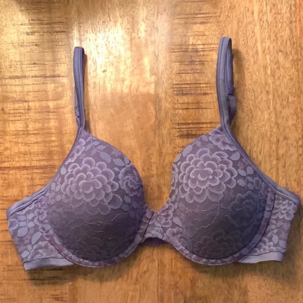 💗3/$15 💗 Warner’s Size 34C padded underwire bra - blue